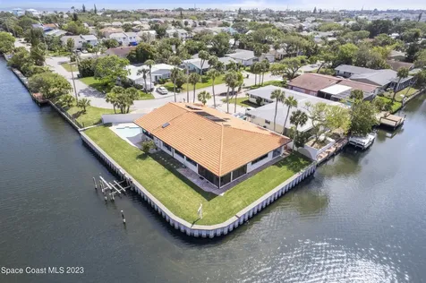 200 Rose Drive Cocoa Beach FL 32931