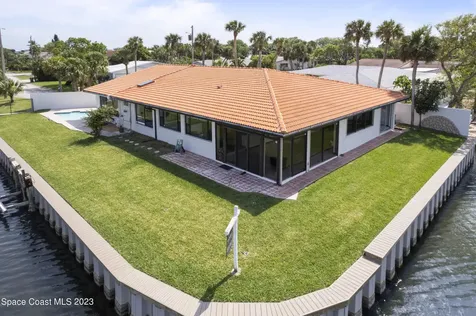 200 Rose Drive Cocoa Beach FL 32931