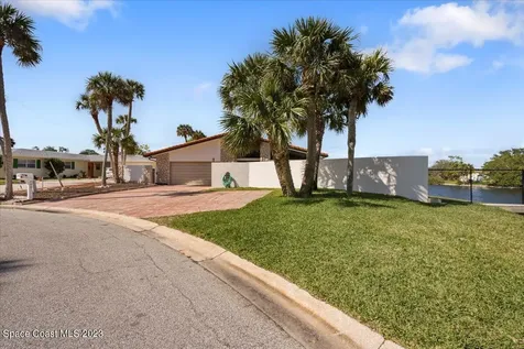 200 Rose Drive Cocoa Beach FL 32931