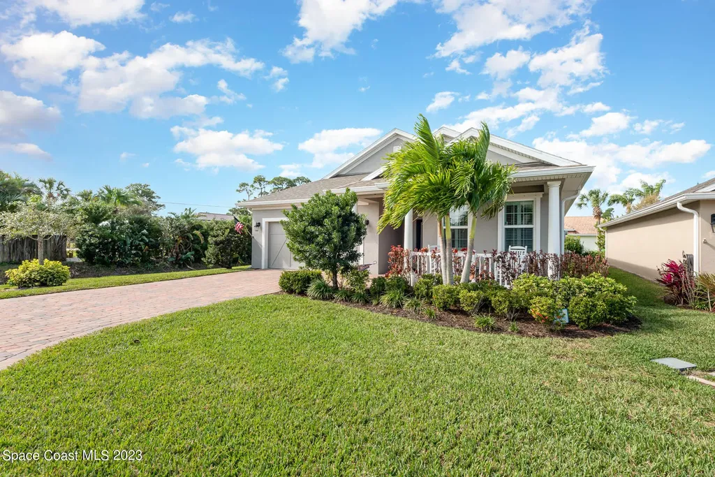 376 Sandcrest Circle Sebastian FL 32958