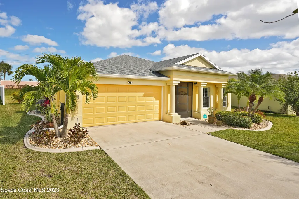 1664 Dittmer Circle SE Palm Bay FL 32909