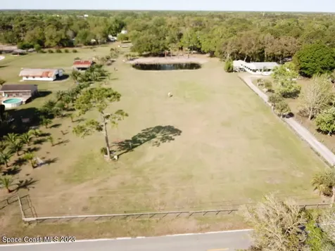 4900 International Avenue Mims FL 32754
