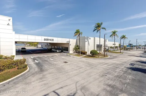 1850 E Merritt Island Causeway Merritt Island FL 32952