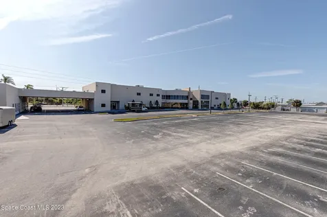 1850 E Merritt Island Causeway Merritt Island FL 32952