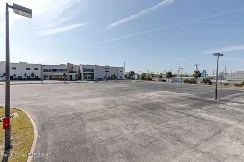 1850 E Merritt Island Causeway Merritt Island FL 32952