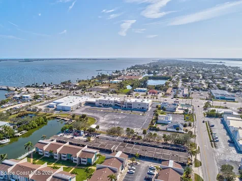 1850 E Merritt Island Causeway Merritt Island FL 32952