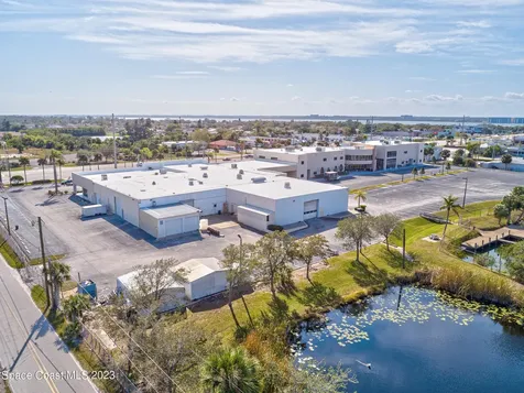1850 E Merritt Island Causeway Merritt Island FL 32952