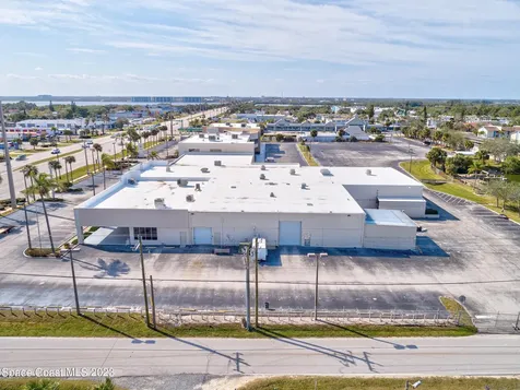1850 E Merritt Island Causeway Merritt Island FL 32952