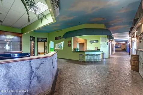 1850 E Merritt Island Causeway Merritt Island FL 32952