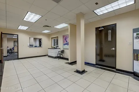 1850 E Merritt Island Causeway Merritt Island FL 32952