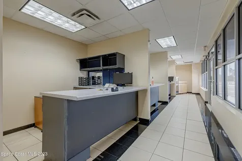 1850 E Merritt Island Causeway Merritt Island FL 32952