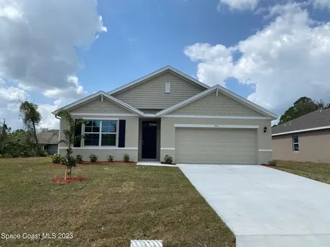 950 Colonial Avenue SE Palm Bay FL 32909