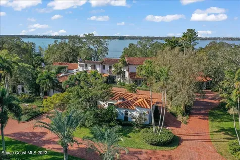 205 Hacienda Drive Merritt Island FL 32952