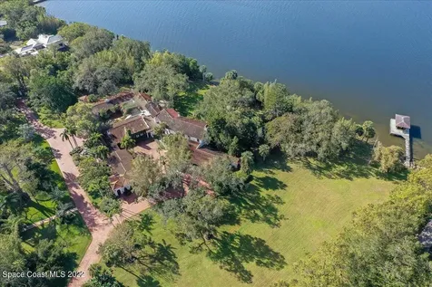 205 Hacienda Drive Merritt Island FL 32952