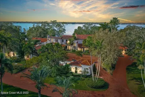 205 Hacienda Drive Merritt Island FL 32952