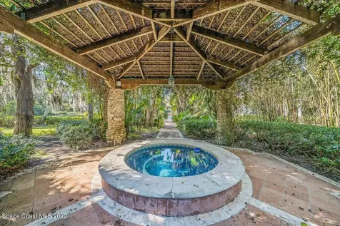 205 Hacienda Drive Merritt Island FL 32952