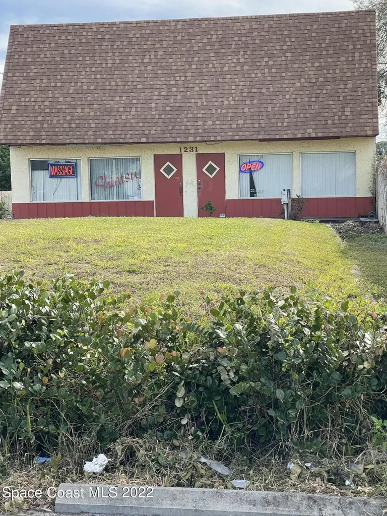 1229-1231 W King Street Cocoa FL 32922