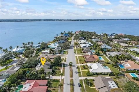 633 Franklyn Avenue Indialantic FL 32903