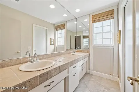 633 Franklyn Avenue Indialantic FL 32903