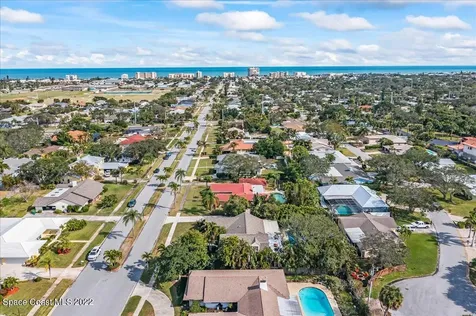 633 Franklyn Avenue Indialantic FL 32903