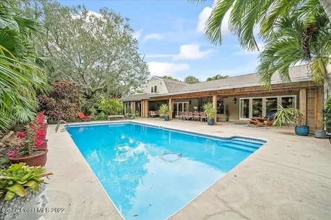633 Franklyn Avenue Indialantic FL 32903
