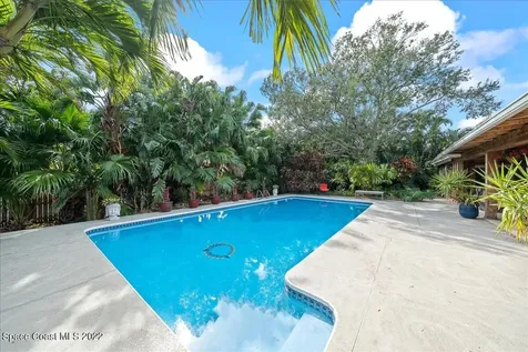 633 Franklyn Avenue Indialantic FL 32903
