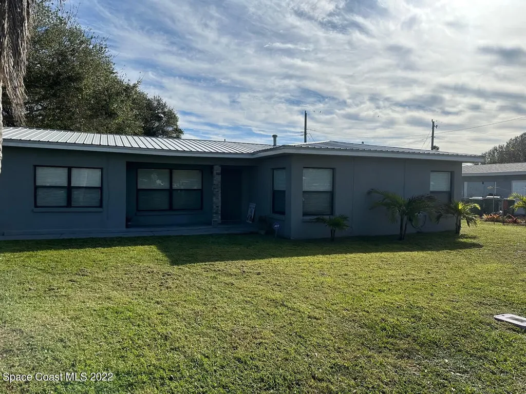 215 Cedar Avenue Cocoa Beach FL 32931