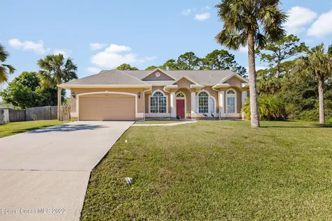 1130 Mina Avenue NE Palm Bay FL 32907