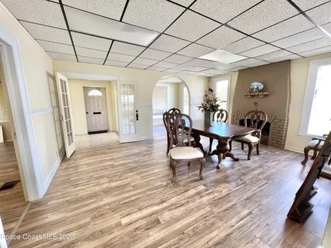 1007 S Washington Avenue Titusville FL 32780