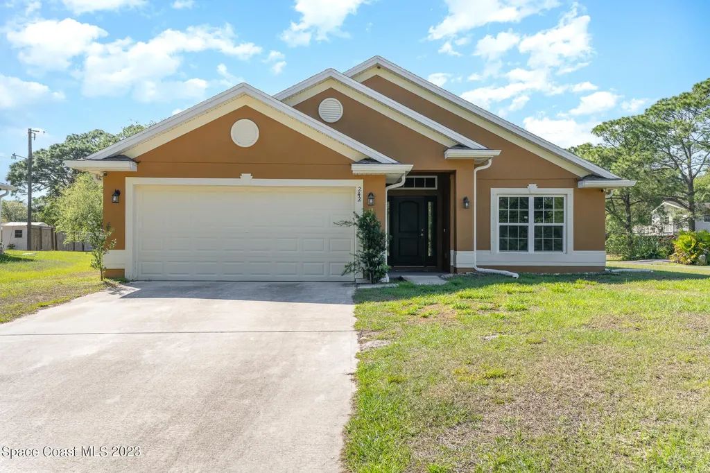 242 Santa Rosa Avenue SW Palm Bay FL 32908