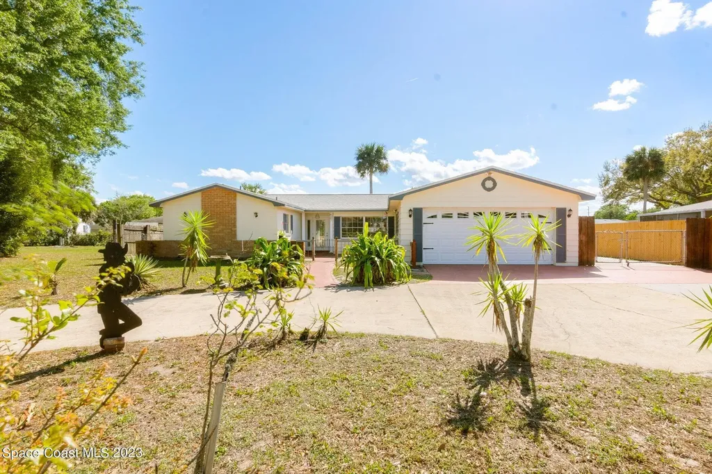 905 Harrison Street Titusville FL 32780