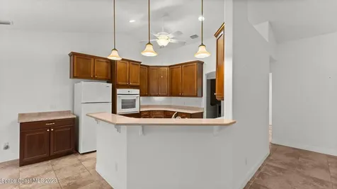 102 Donna Road NE Palm Bay FL 32907