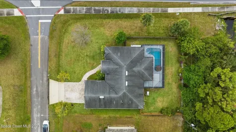 102 Donna Road NE Palm Bay FL 32907