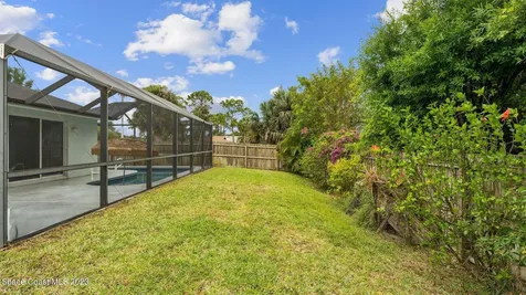 102 Donna Road NE Palm Bay FL 32907