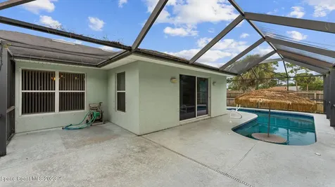 102 Donna Road NE Palm Bay FL 32907