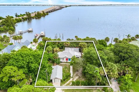 1365 Pineapple Avenue Melbourne FL 32935