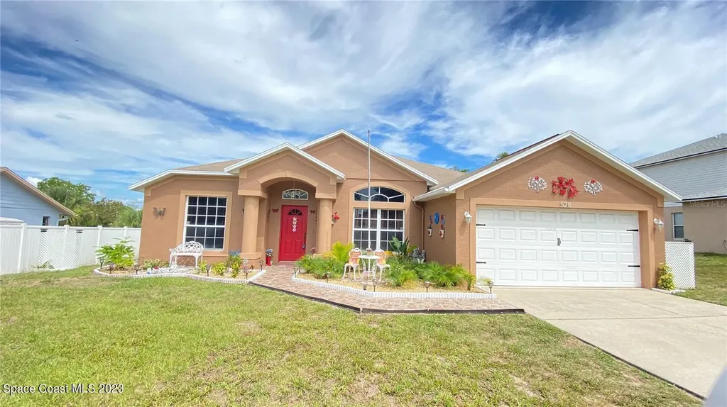 528 Gaspar Avenue Deltona FL 32725