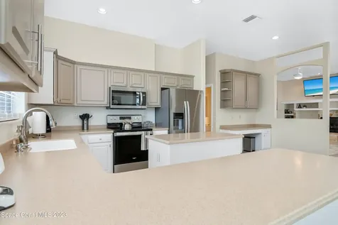 3435 Indian River Drive Cocoa FL 32926