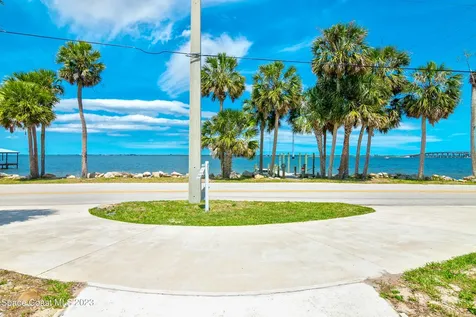 3435 Indian River Drive Cocoa FL 32926