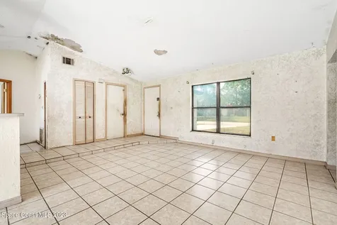 157 Goldcoast Road NE Palm Bay FL 32907