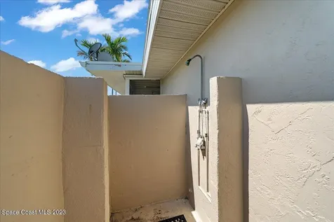 409 Driftwood Avenue Melbourne Beach FL 32951