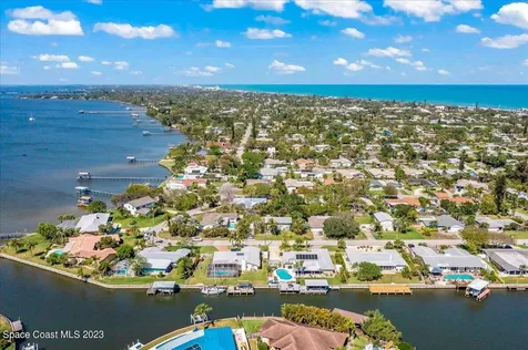 409 Driftwood Avenue Melbourne Beach FL 32951