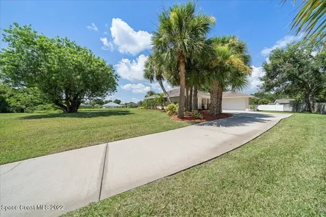 2910 Forest Drive Melbourne FL 32901