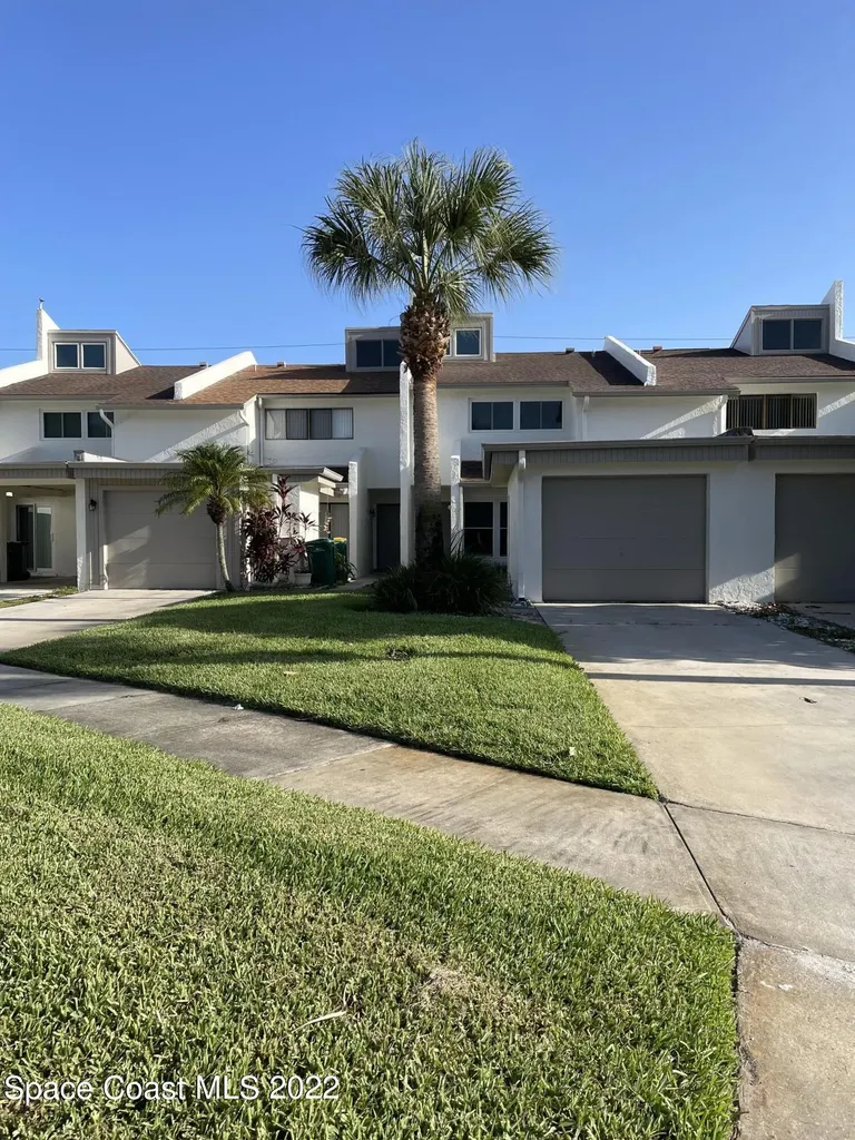 507 Summerset Court Indian Harbour Beach FL 32937