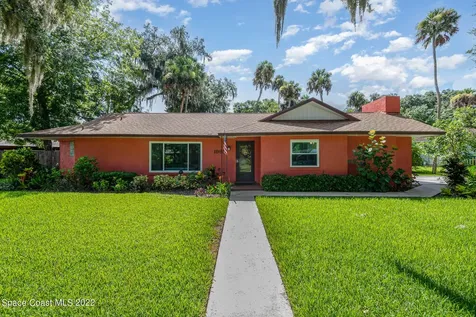 1995 King Richard Drive Titusville FL 32796