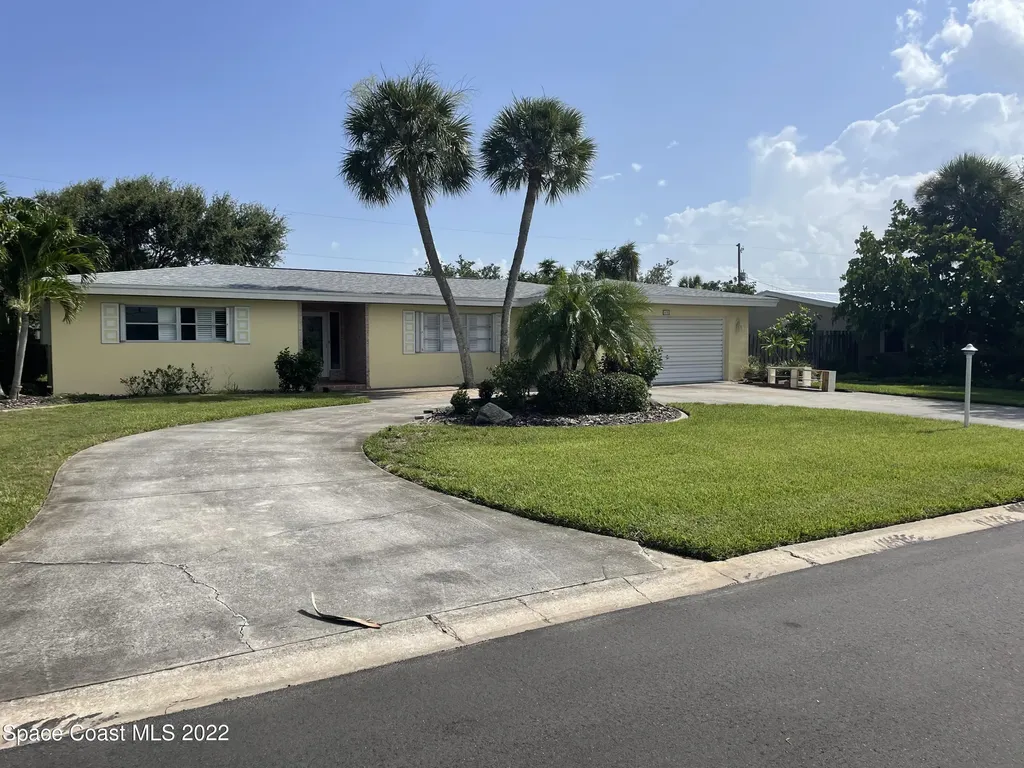 475 Glenwood Avenue Satellite Beach FL 32937