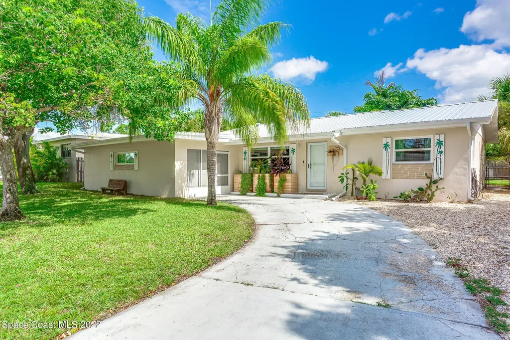 250 Park Avenue Satellite Beach FL 32937