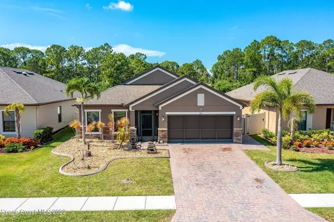 860 Dillard Drive SE Palm Bay FL 32909