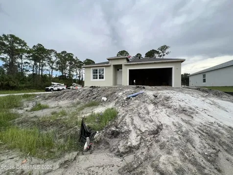 308 Fitchburg Street SW Palm Bay FL 32908