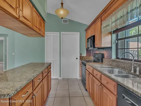 1619 Sweetwood Drive Melbourne FL 32935